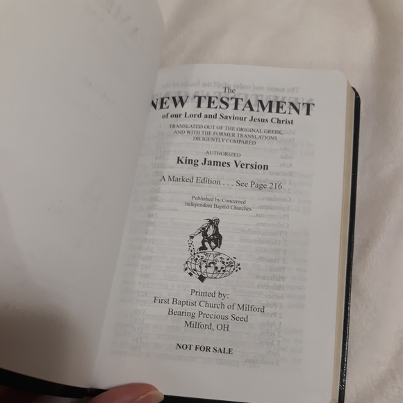 HOLY BIBLE King James Version KJV The New Testament ONLY - Picture 5 of 6